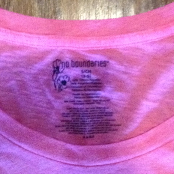 No Boundaries T-shirt - Picture 2 of 2